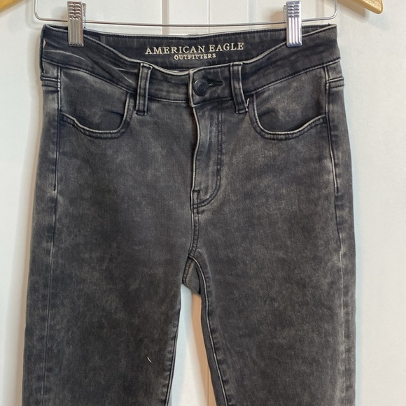American Eagle Outfitters Women's Black Jeans - x long - super stretch x4 - US2 - Picture 3 of 5